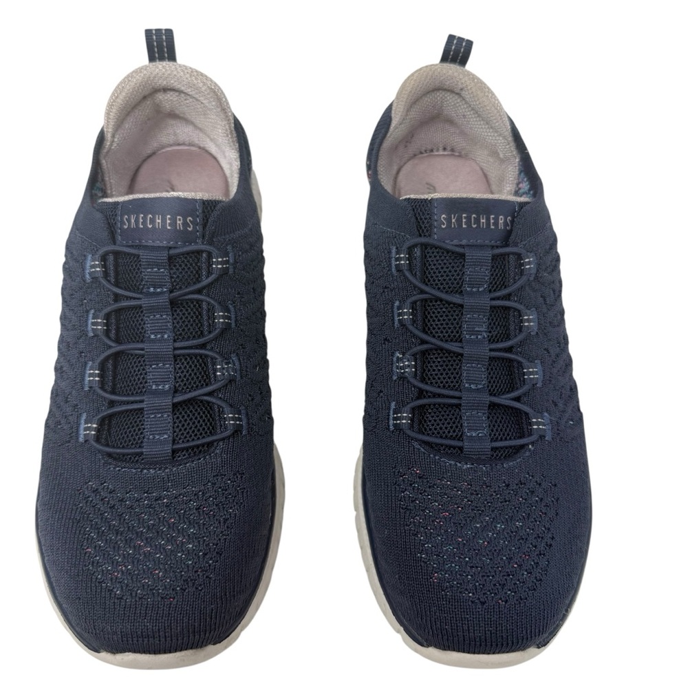 Skechers Women’s Size 7.5 Virtue Show Runner Navy air comfort memory foam shoes